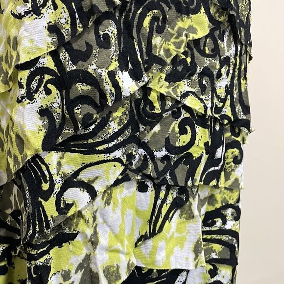 NWOT Madison Layered Abstract Yellow/Black Dress. Size S small 4/6 - Picture 3 of 10